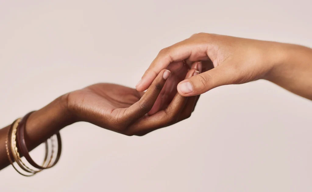 Oxytocin to Boost Mood: A Guide for Researchers & Scientists 1 positivity-and-happiness